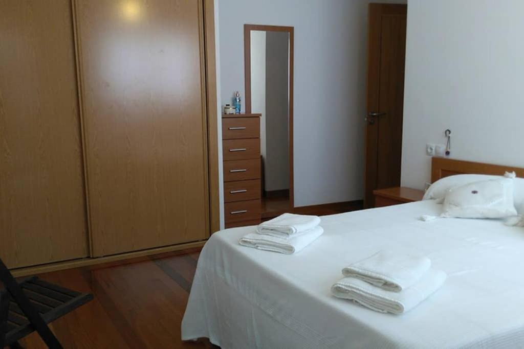 La Casa De Lines Apartman Monforte De Lemos Kültér fotó
